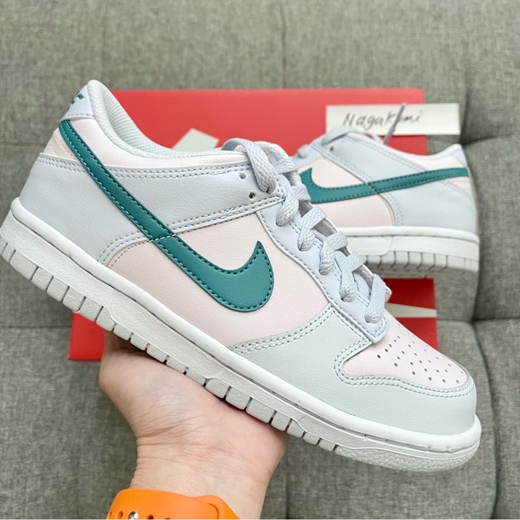 🐰 Nike dunk low white pastel blue shoes (big kids)